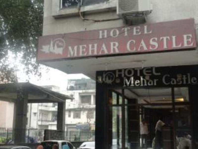 Treebo Mehar Castle Hotel Delhi  Buitenkant foto